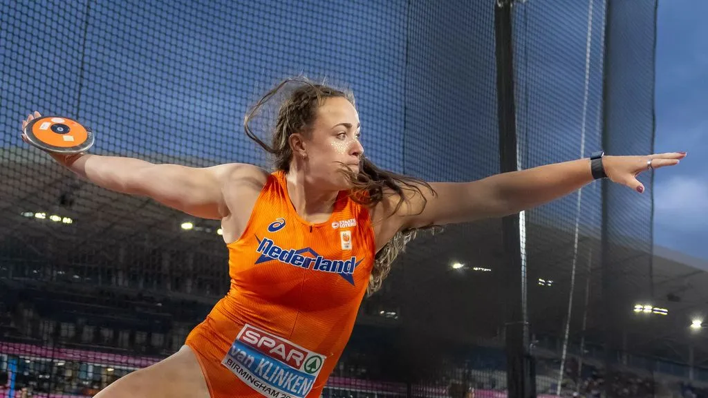 Van Klinken lives up to favourite tag with discus gold at European Champs