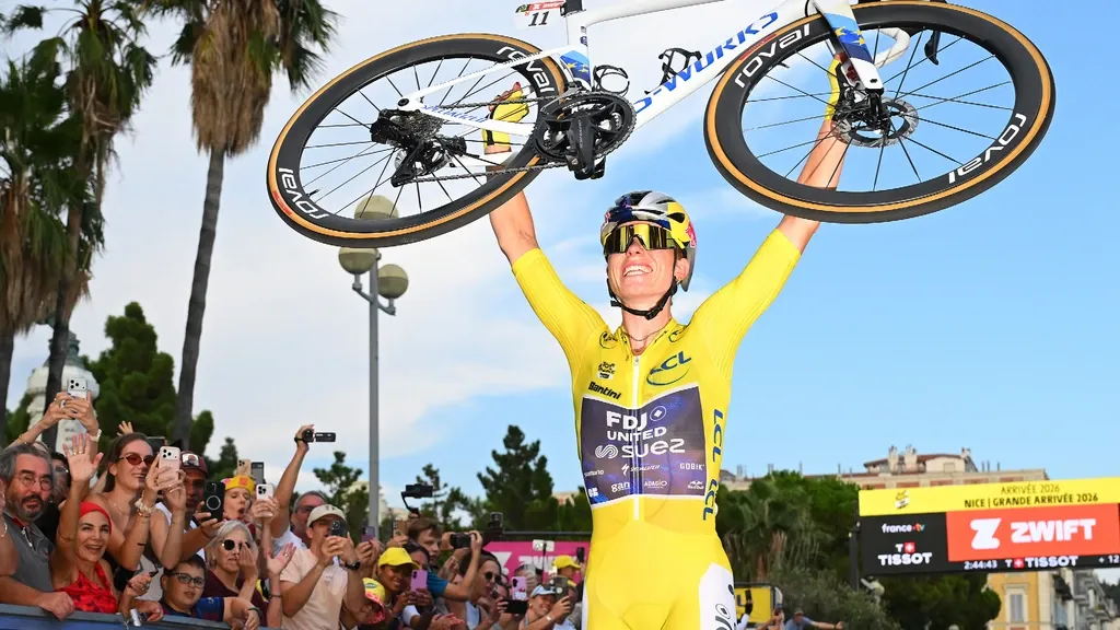 Vollering breaks rival Niewiadoma on final climb and seals second Tour victory