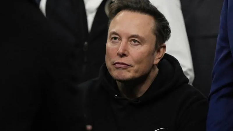 Wired: Musk May Pledge Up to $200M to Republican Candidates Ahead of Congress Midterms