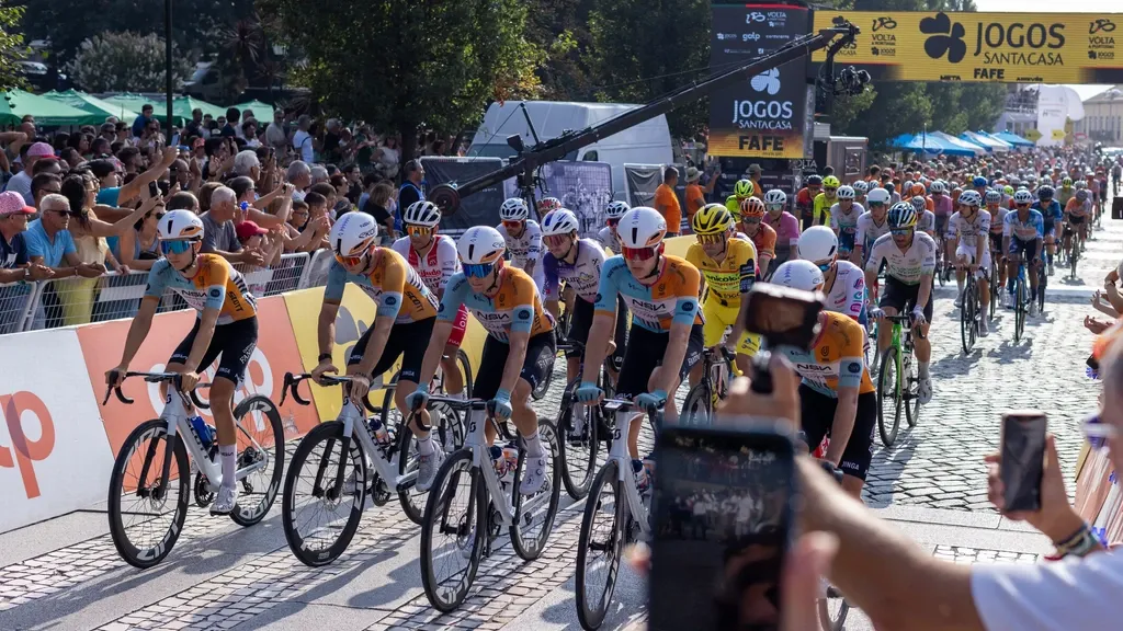 NSN team withdraws after Tarling's death; Tour of Portugal continues quietly