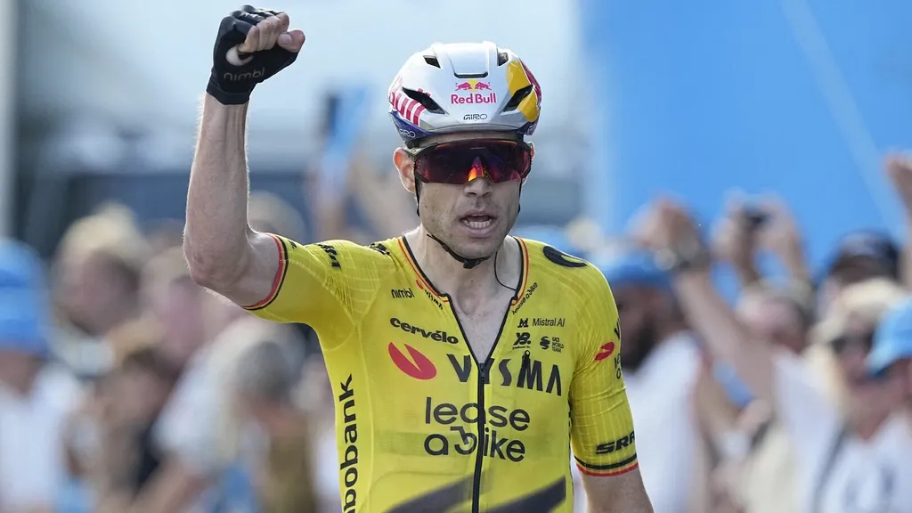 Van Aert wins on comeback at the Tour of Denmark