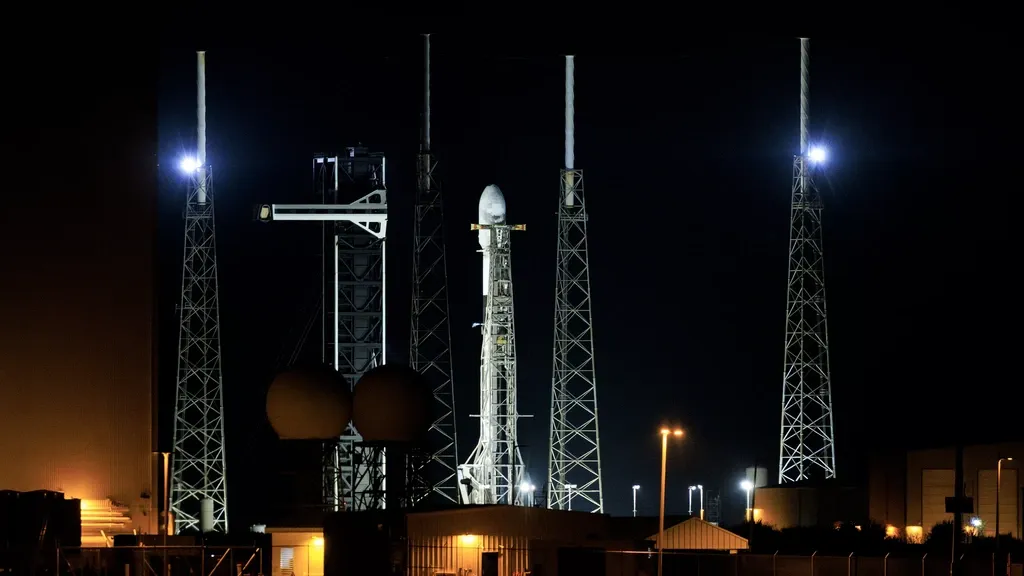 Households Doing Very Well on the Stock Market, SpaceX Popular as an Investment