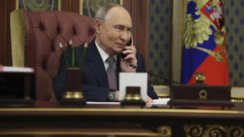 Putin Held Phone Talks with Mali’s Transitional President